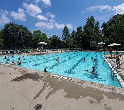 ofallon memorial pool  • Kills bacteria and algae in swimming pools